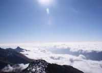 东川雪岭、