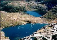 高山冰碛湖、