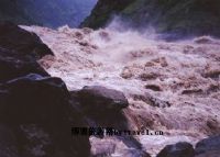 双纳瓦底老虎跳峡谷、