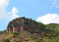 沙登菁石窟景区、